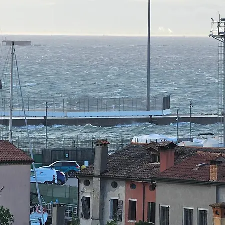 فندق مبيت وإفطار Basta Bussare 4*