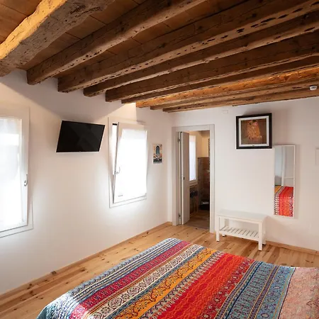 Basta Bussare Bed & Breakfast 4*