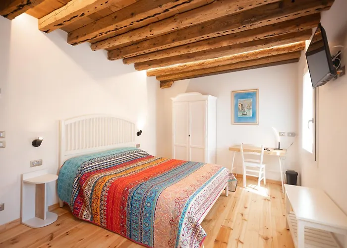 Couette-café Basta Bussare 4*