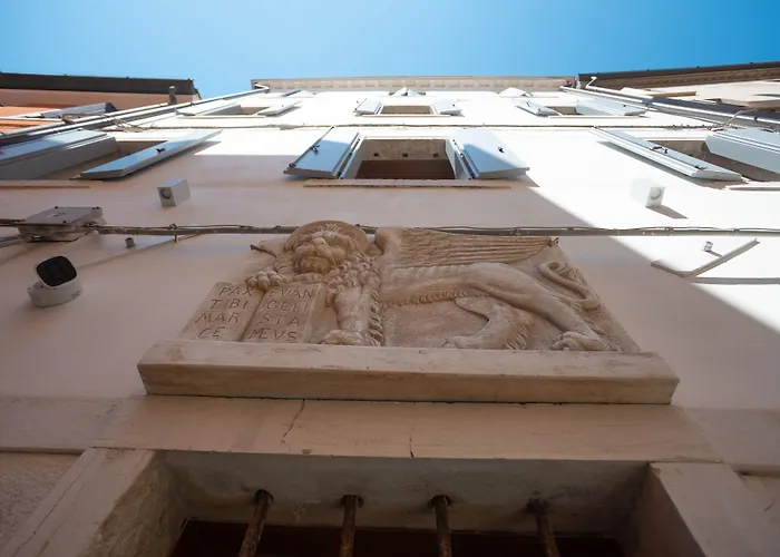 Couette-café Basta Bussare