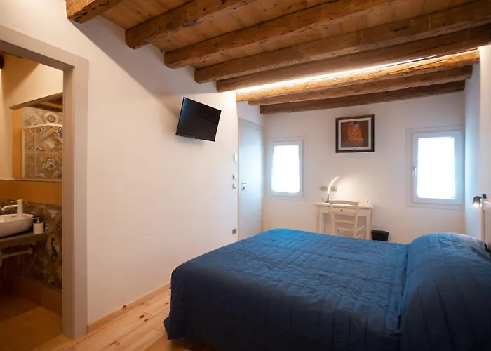 Couette-café Basta Bussare